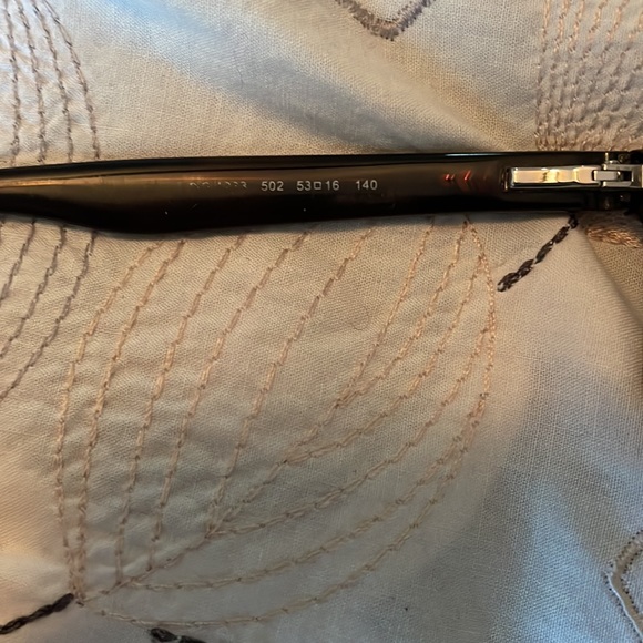 Dolce & Gabbana brown tortoise eyeglasses with case - Picture 5 of 13